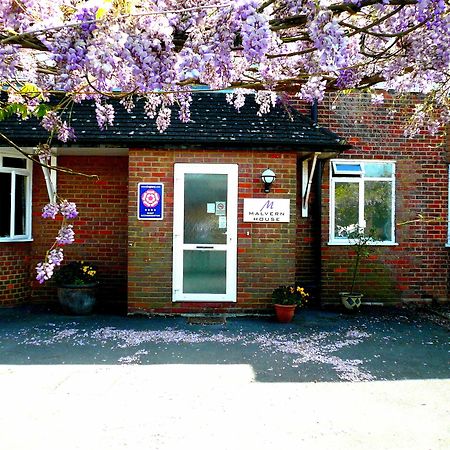 Malvern House High Wycombe Ngoại thất bức ảnh