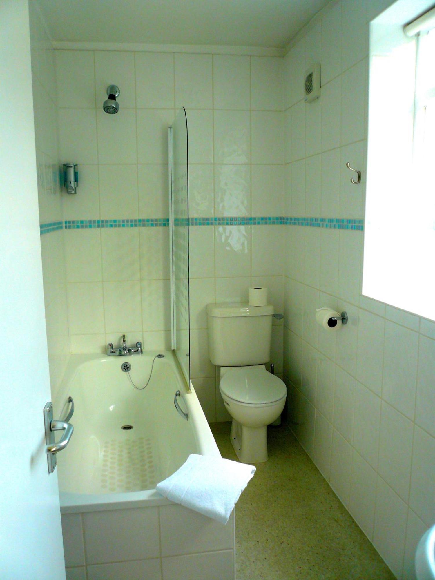 Malvern House High Wycombe Ngoại thất bức ảnh